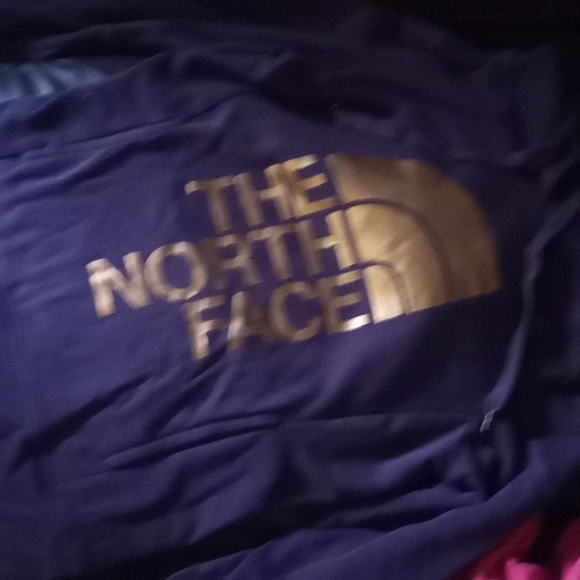 2 hoodies 35 - Picture 8 of 10